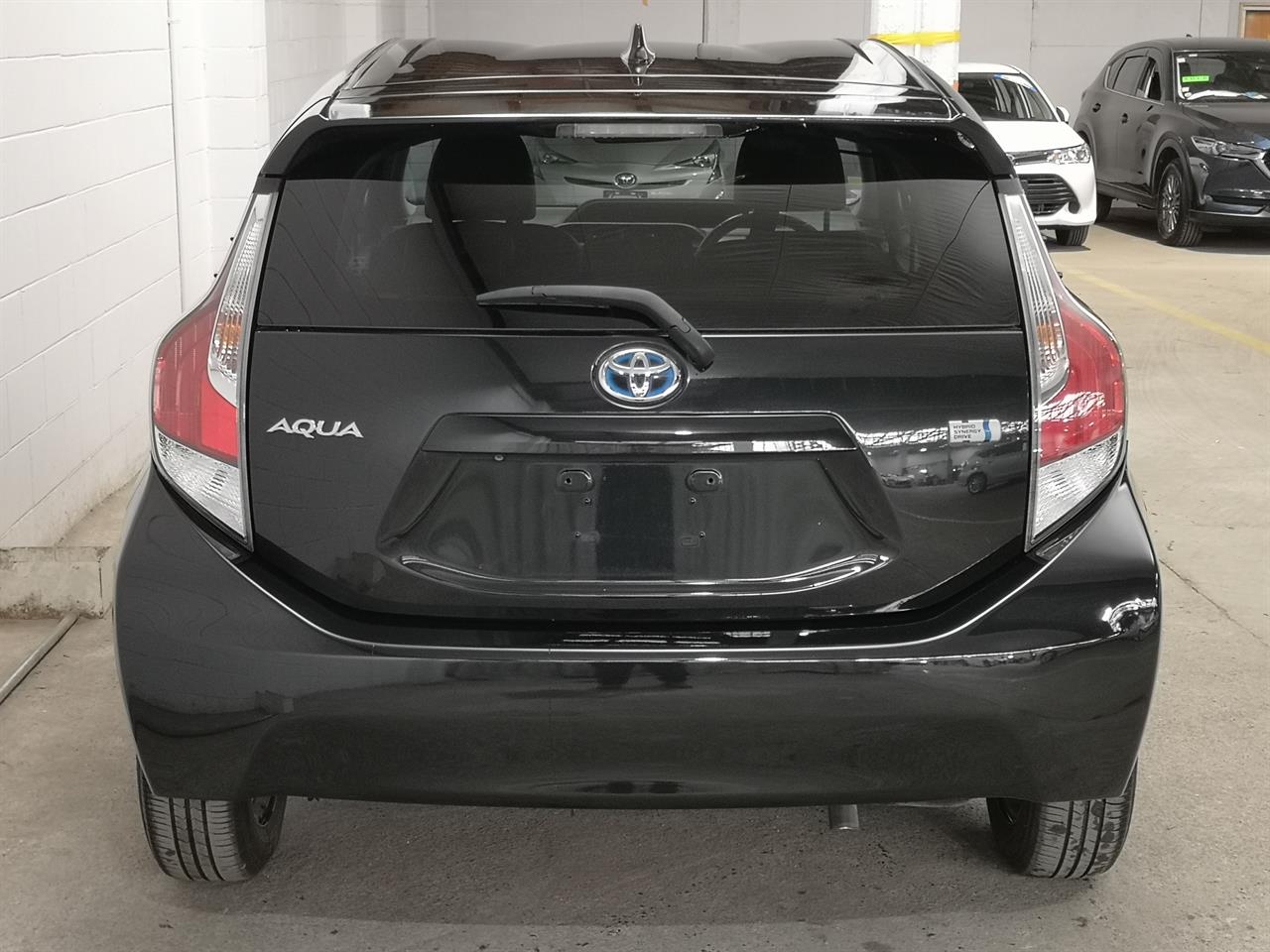 2015 Toyota Aqua