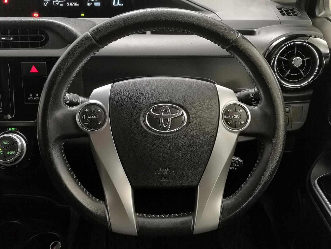 2015 Toyota Aqua