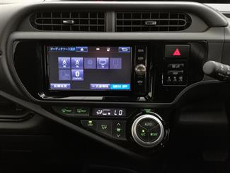 2016 Toyota Aqua - Thumbnail