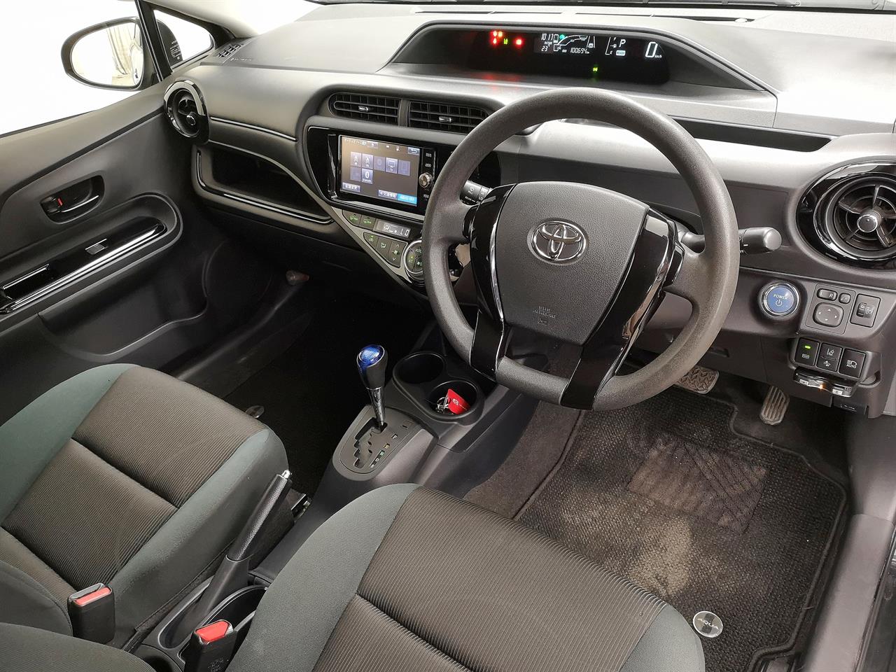 2016 Toyota Aqua