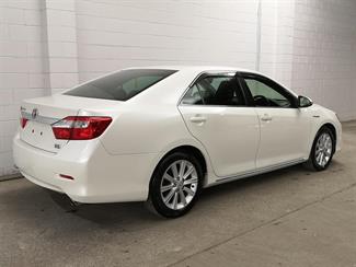 2013 Toyota Camry - Thumbnail