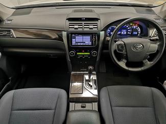 2013 Toyota Camry - Thumbnail