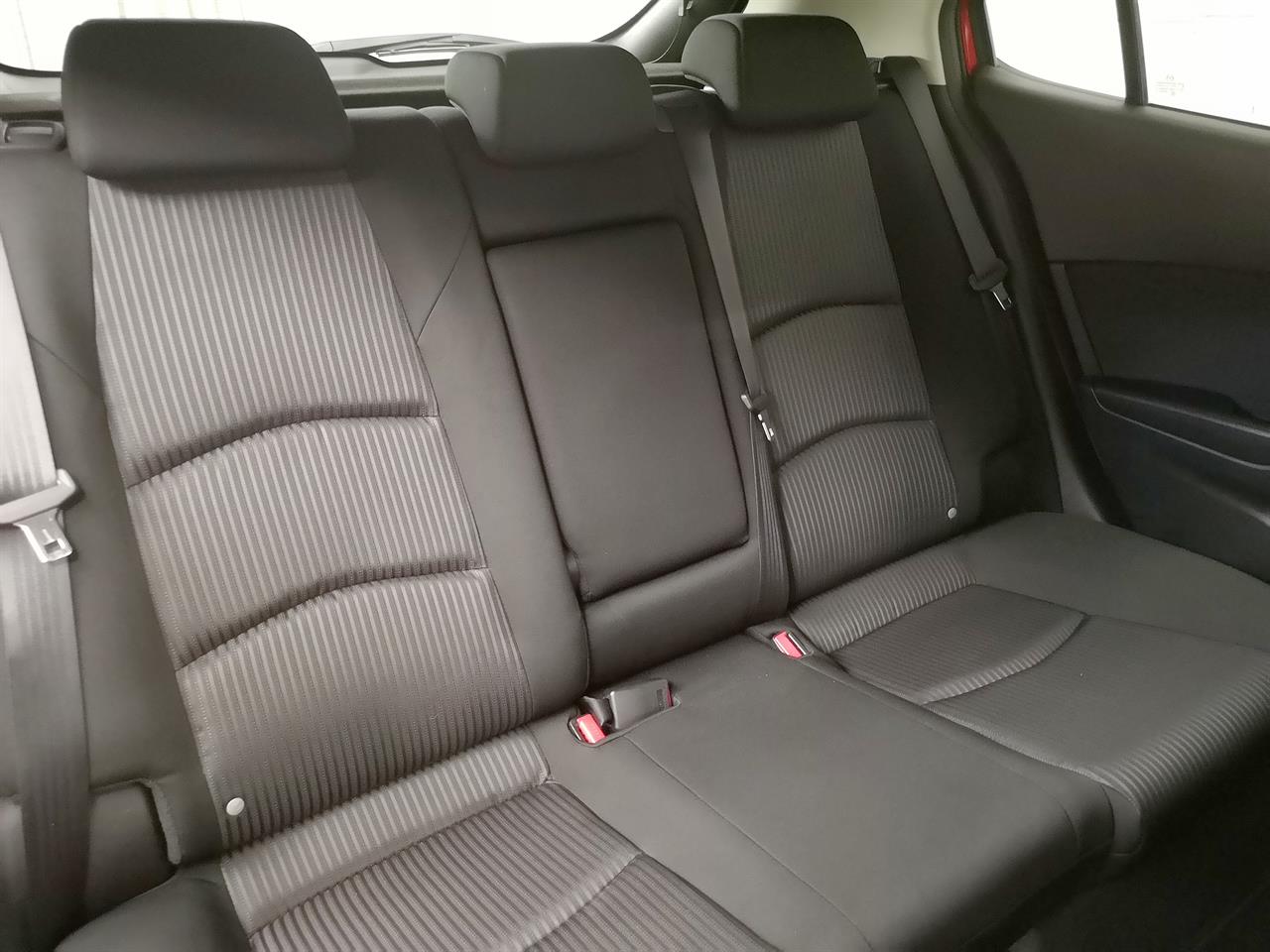 2014 Mazda Axela