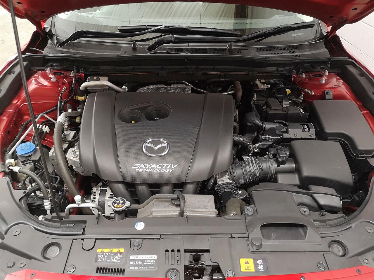2014 Mazda Axela