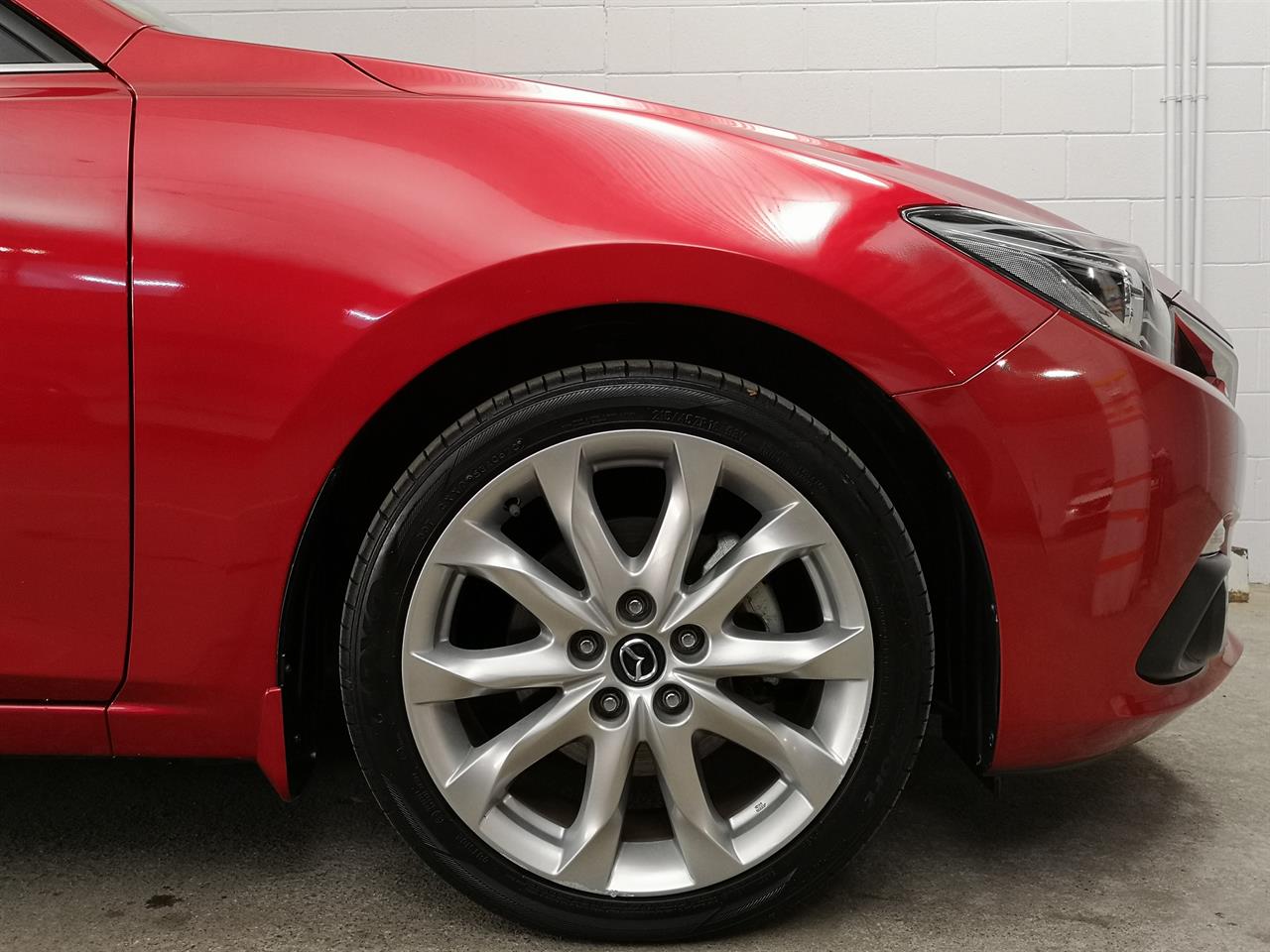 2014 Mazda Axela