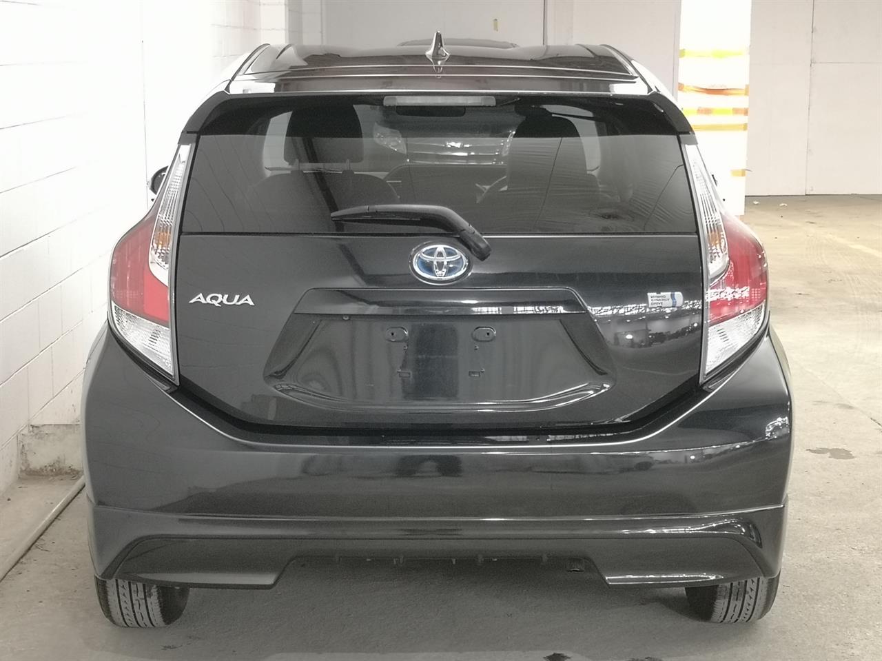 2015 Toyota Aqua