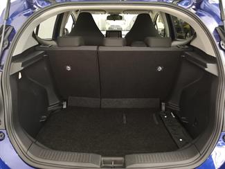 2023 Toyota Aqua - Thumbnail