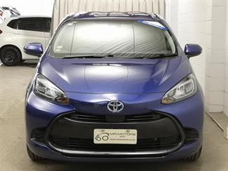 2023 Toyota Aqua - Thumbnail