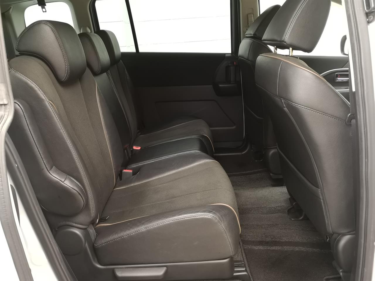 2013 Mazda Premacy