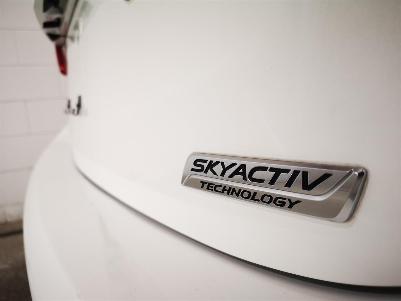 2013 Mazda Premacy