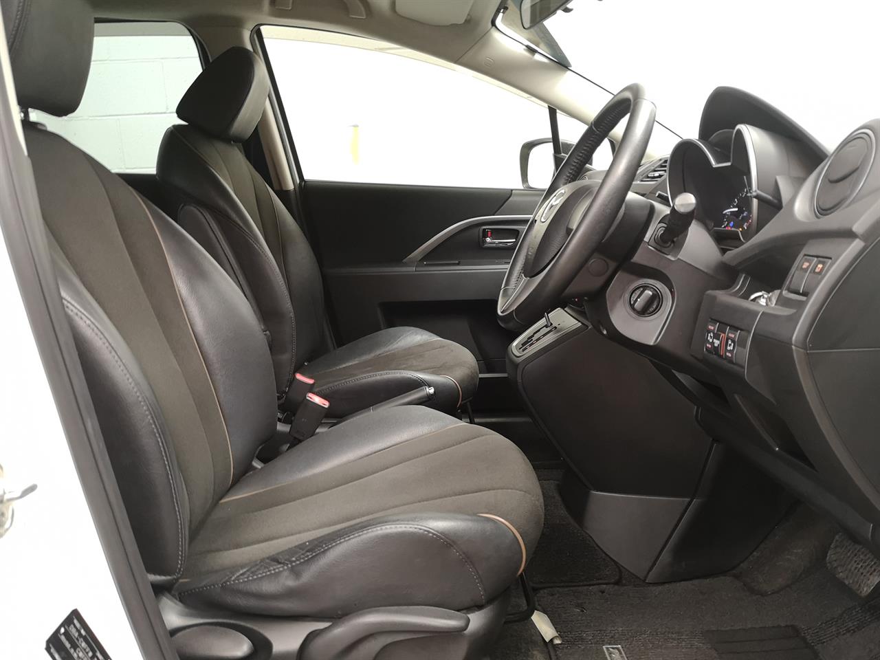 2013 Mazda Premacy