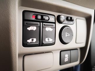 2013 Honda Freed - Thumbnail