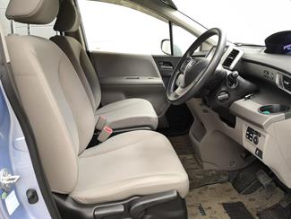 2013 Honda Freed - Thumbnail