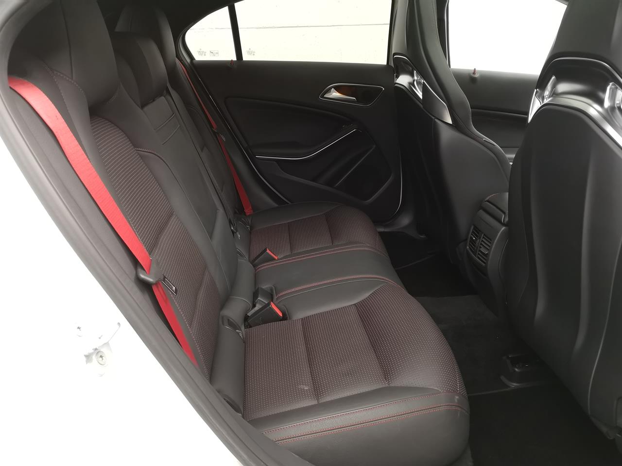 2013 Mercedes-Benz A 45