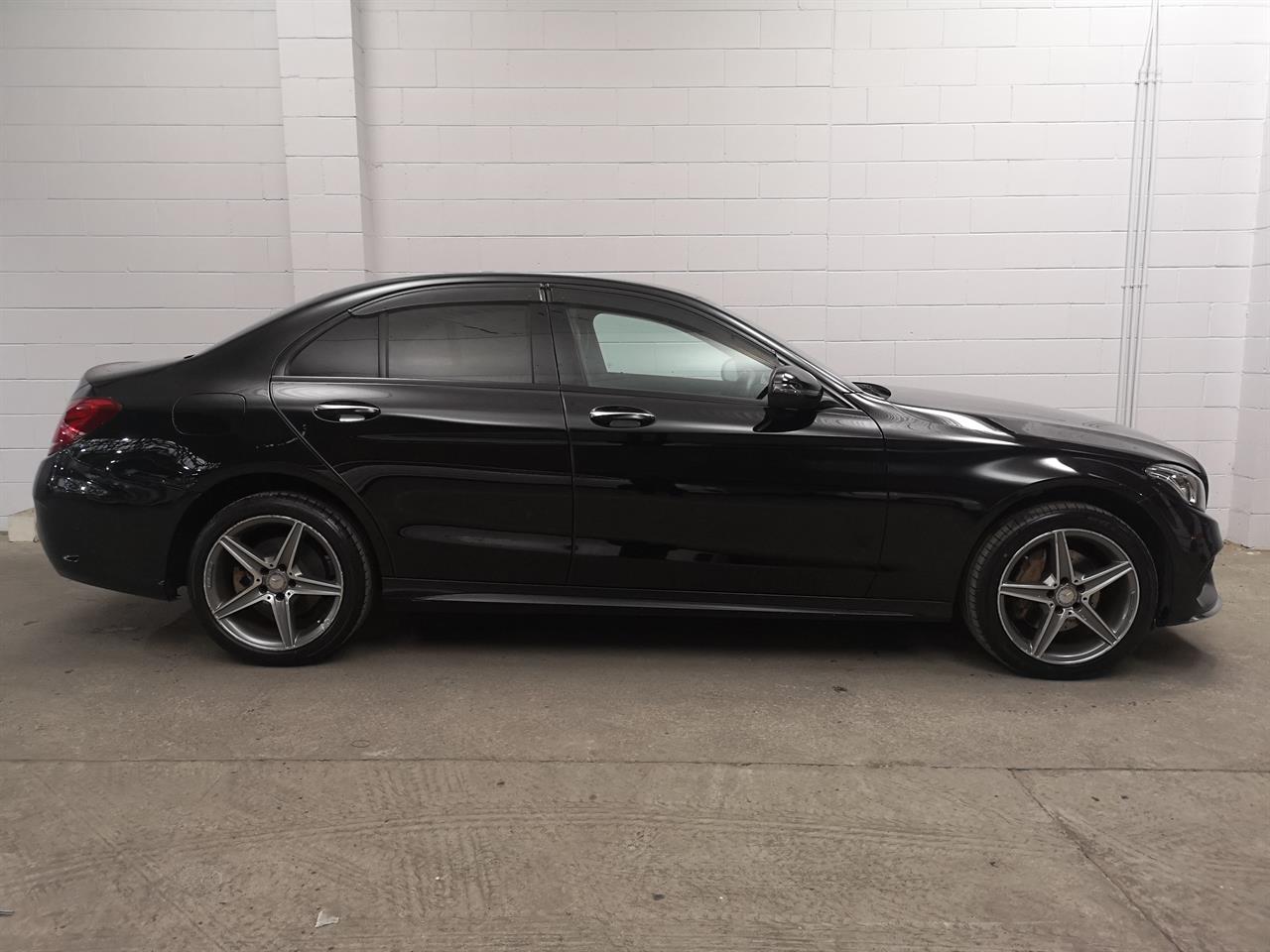 2015 Mercedes-Benz C 200