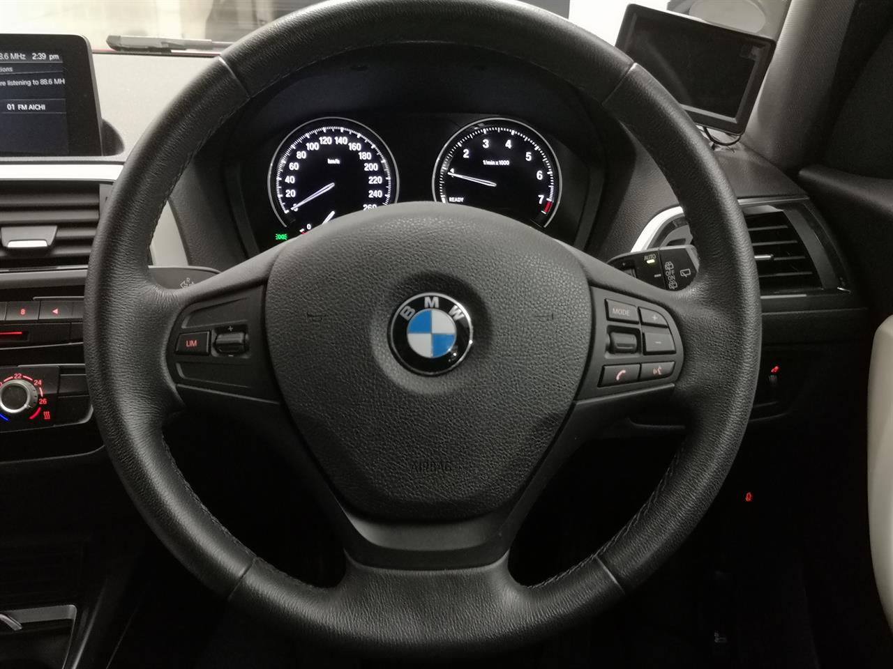 2018 BMW 118I