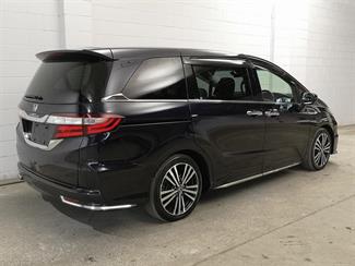 2014 Honda Odyssey - Thumbnail