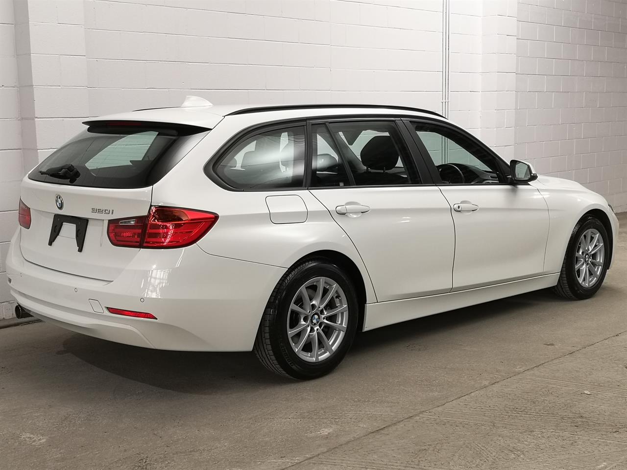 2014 BMW 320i
