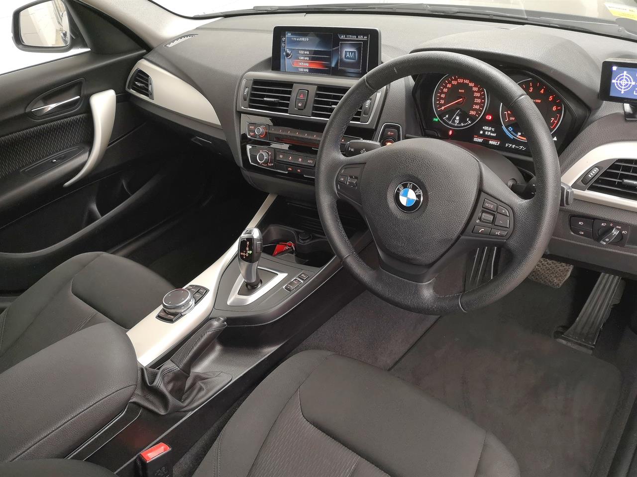 2016 BMW 118I