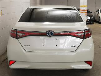 2013 Toyota Sai - Thumbnail