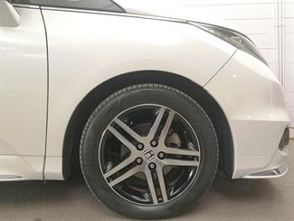 2015 Honda Odyssey - Thumbnail