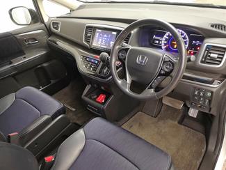 2015 Honda Odyssey - Thumbnail