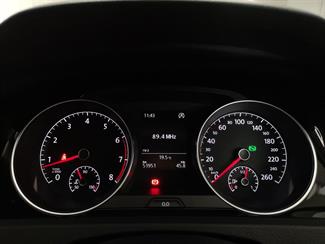 2013 Volkswagen Golf - Thumbnail