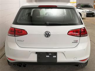 2013 Volkswagen Golf - Thumbnail