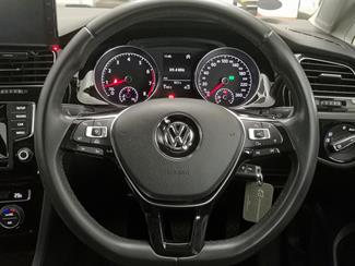 2013 Volkswagen Golf - Thumbnail
