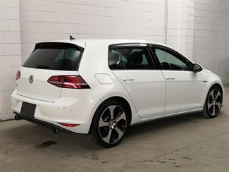 2014 Volkswagen Golf GTI - Thumbnail