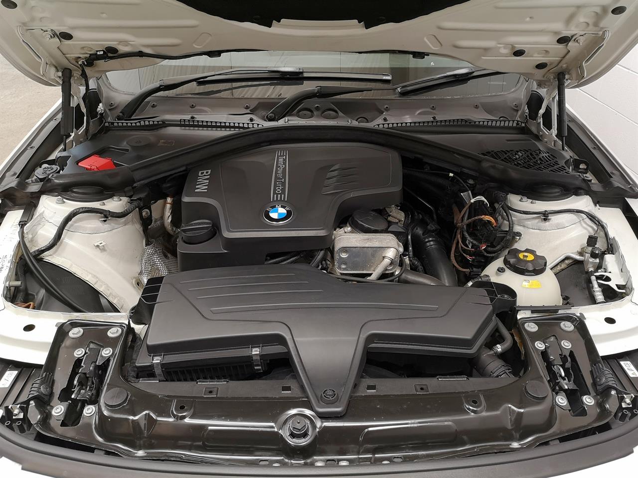 2012 BMW 320i