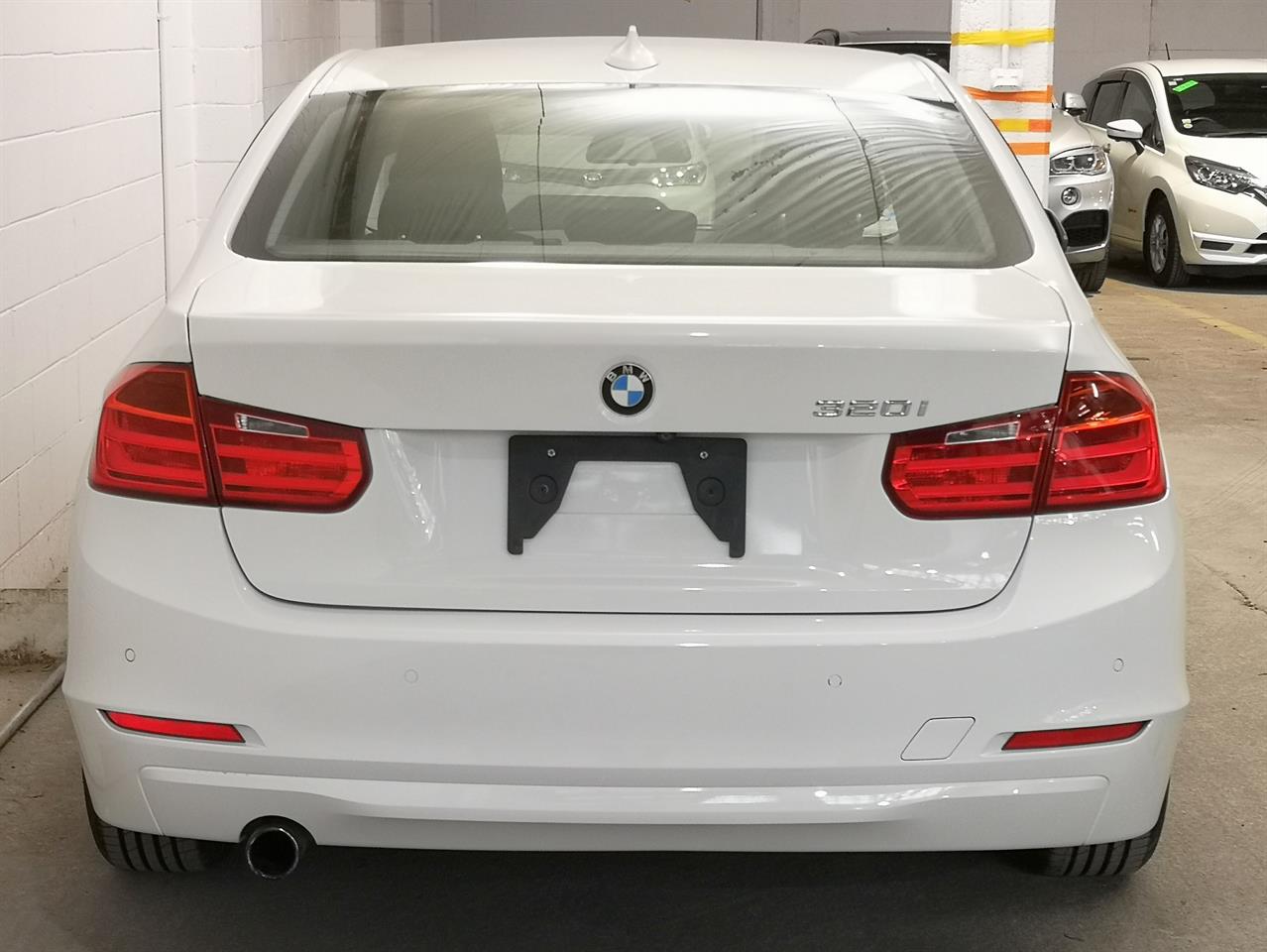 2012 BMW 320i