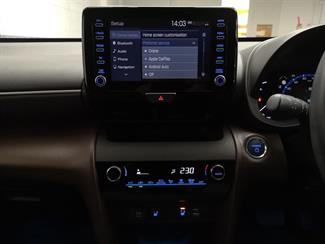 2020 Toyota Yaris - Thumbnail