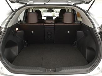 2020 Toyota Yaris - Thumbnail