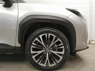 2020 Toyota Yaris - Thumbnail