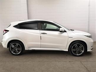 2015 Honda Vezel - Thumbnail