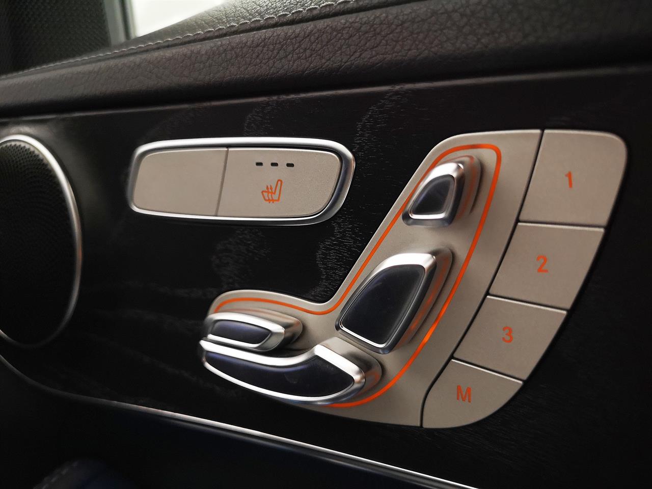 2015 Mercedes-Benz C 200