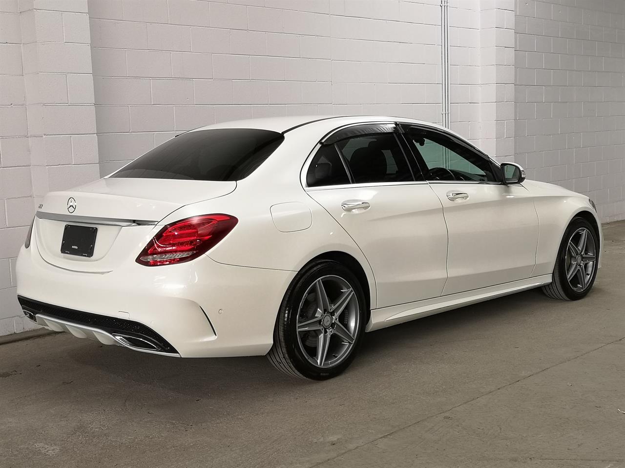 2015 Mercedes-Benz C 200