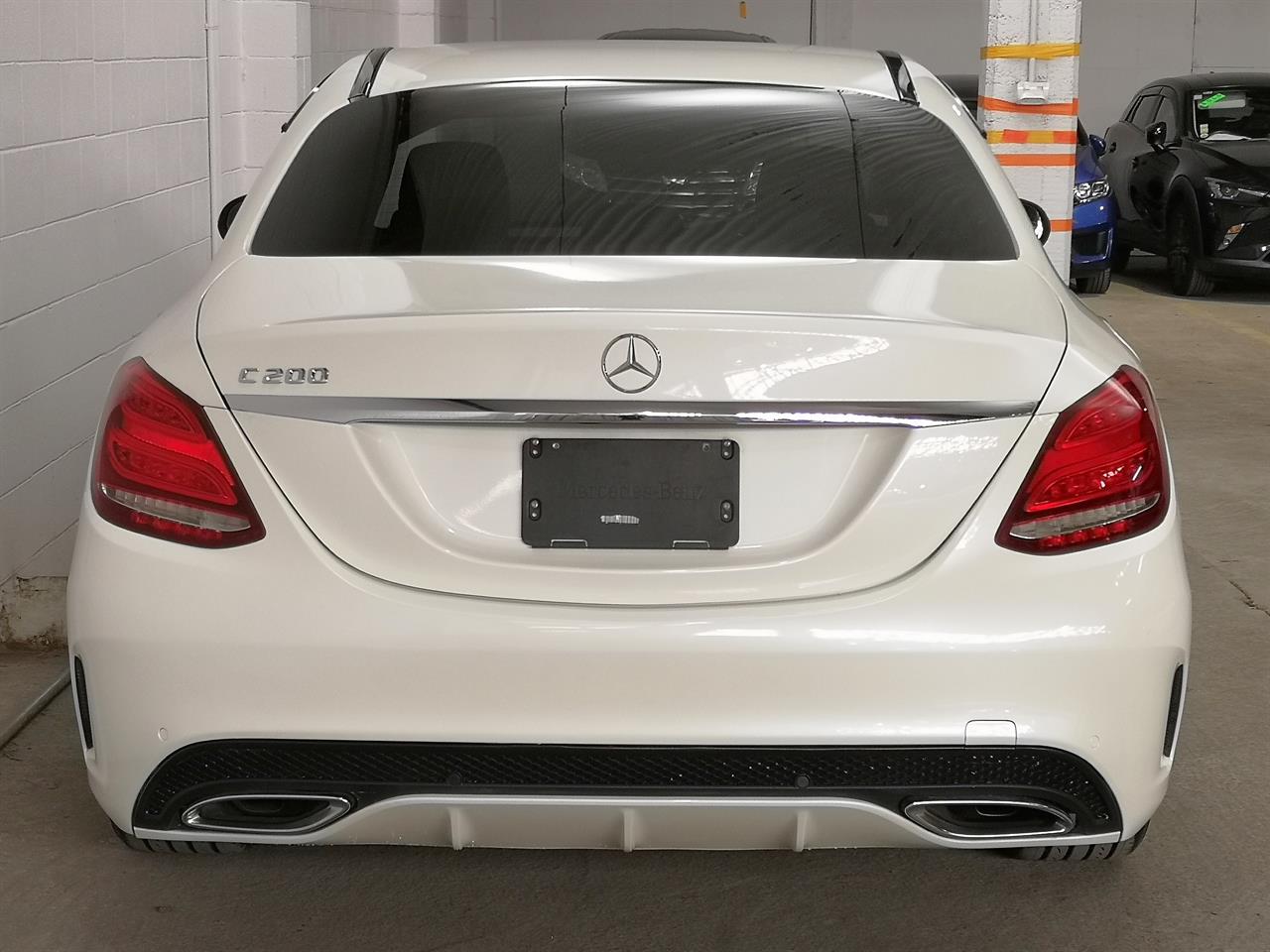 2015 Mercedes-Benz C 200