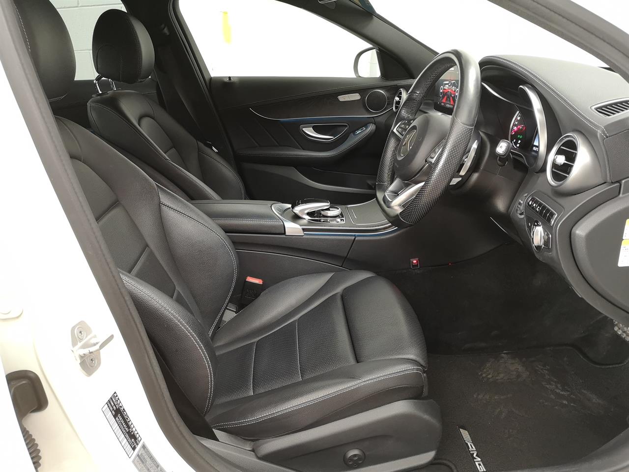 2015 Mercedes-Benz C 200