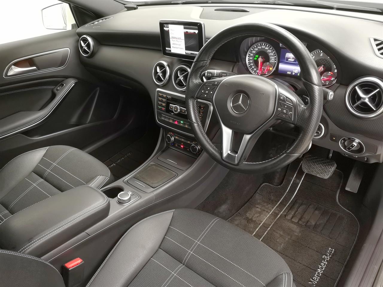 2014 Mercedes-Benz A 180