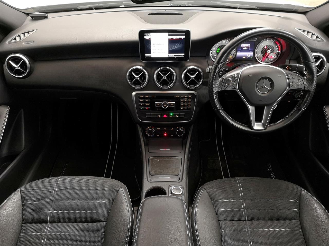 2014 Mercedes-Benz A 180