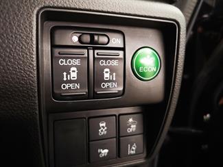 2016 Honda Odyssey - Thumbnail