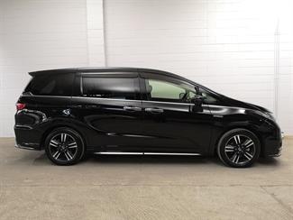 2016 Honda Odyssey - Thumbnail